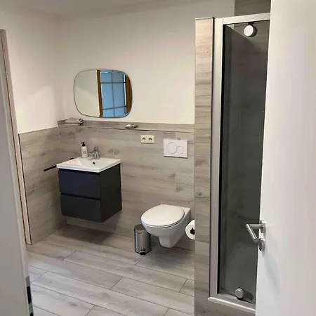 Kleine - Naehe Schweiz *