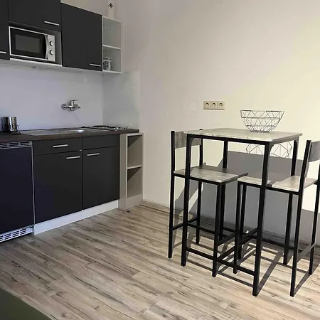 Kleine - Naehe Schweiz *